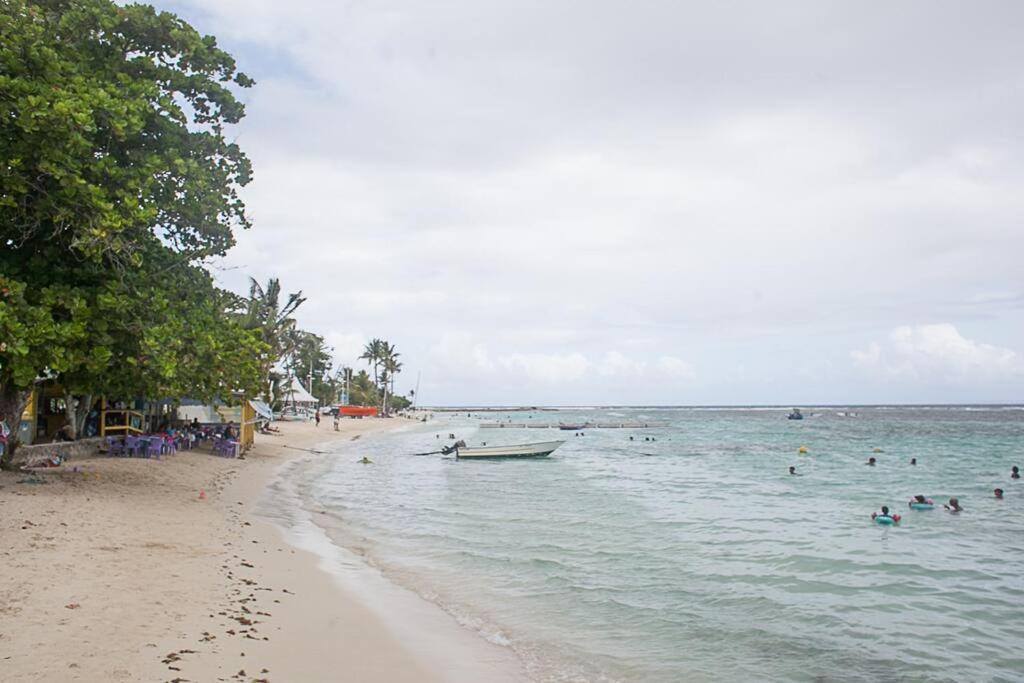 Vacances A La Plage Sainte-Anne  Eksteriør bilde